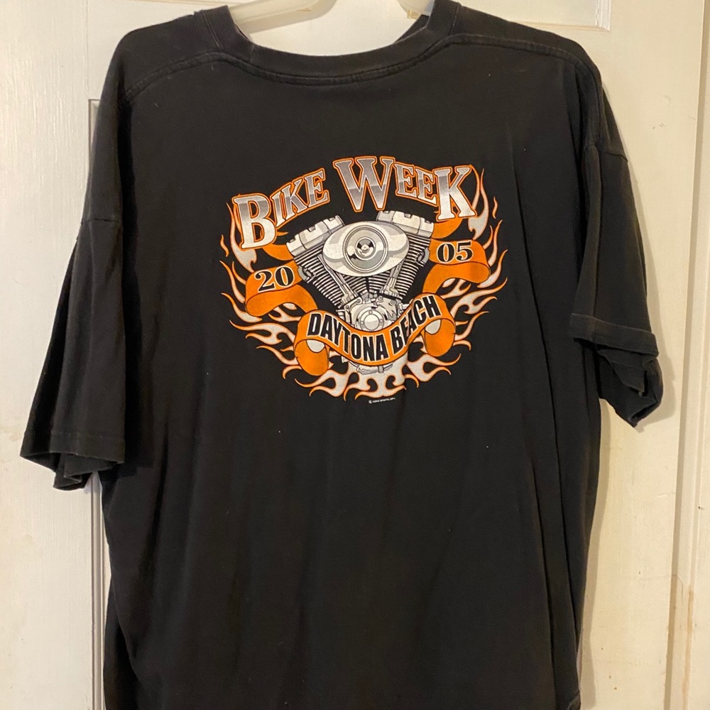 Harley Davaidson T -shirts! There are 7 shirts - Picture 6 of 12
